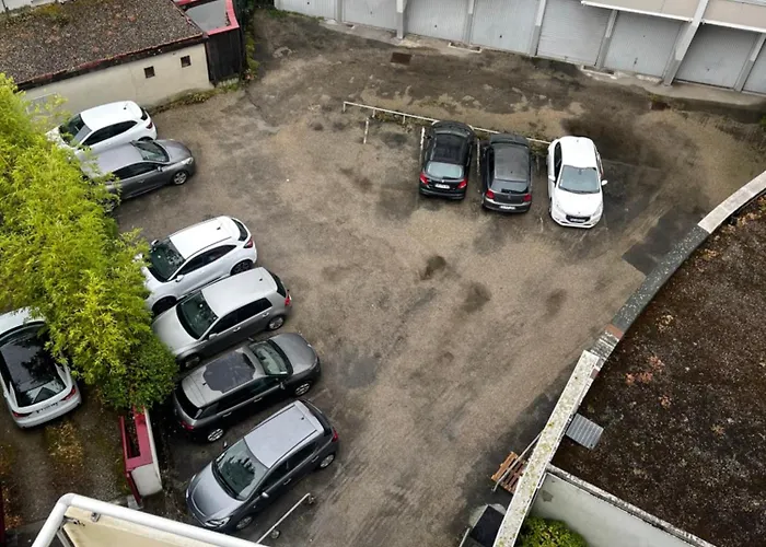 Magnifique Duplex Avec 2 Chambres Et Parking Gratuit
